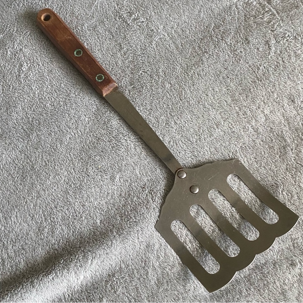 Robinson Slotted Spatula Spoon